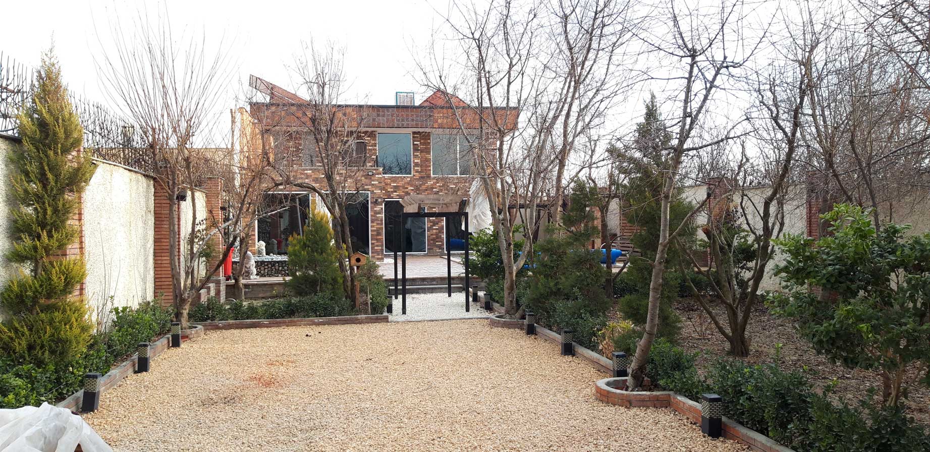 تامین برق خورشیدی ویلا توسط مجموعه برفرسان | انرژی خورشیدی تصویر 4